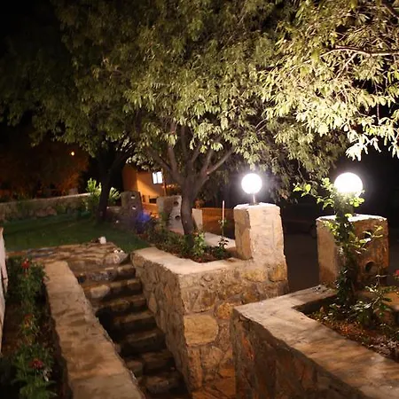 Cetin Holiday home *